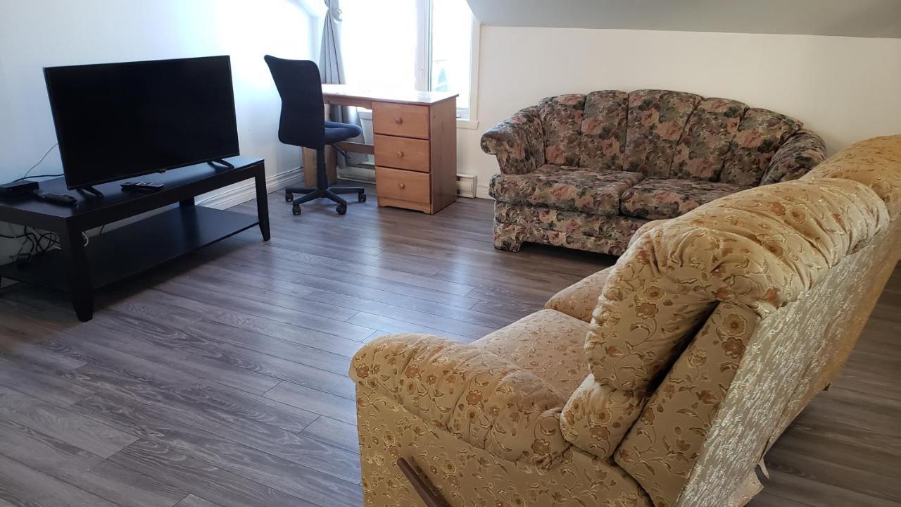 L'Escale Du Routard Apartment Алма Екстериор снимка